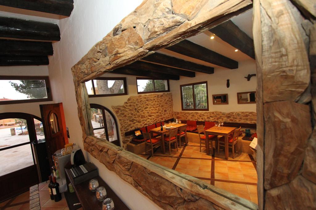 Finca Can Toni Sant Jordi de ses Salines Exterior photo